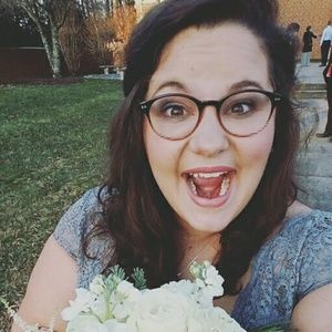 Meet your Posher, Bri